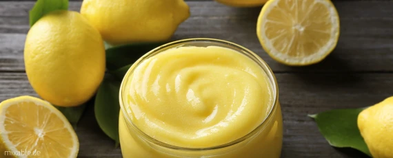 Lemon Curd in a glass